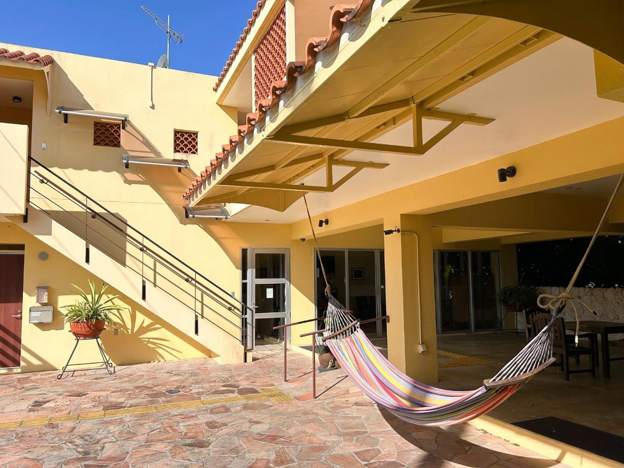 Pension Sunset Beach Nakijin Exterior foto